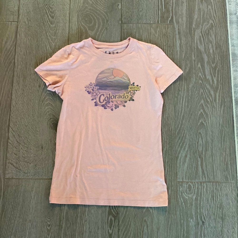 Pink t shirt